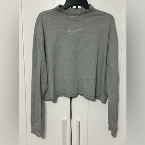 Nike Gray Long Sleeve Crop Sweatshirt